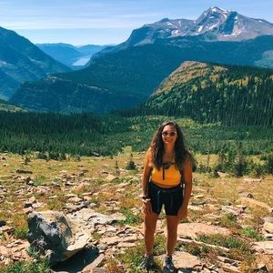 Meet your Posher, Natalie